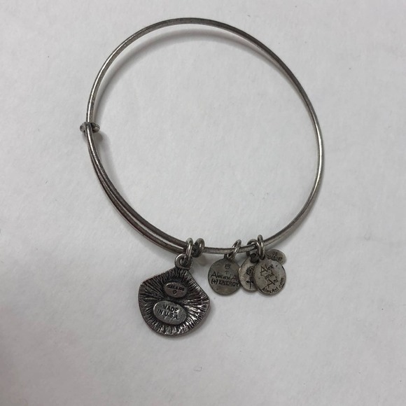Alex and ani silver seashell bangle bracelet - Picture 3 of 3